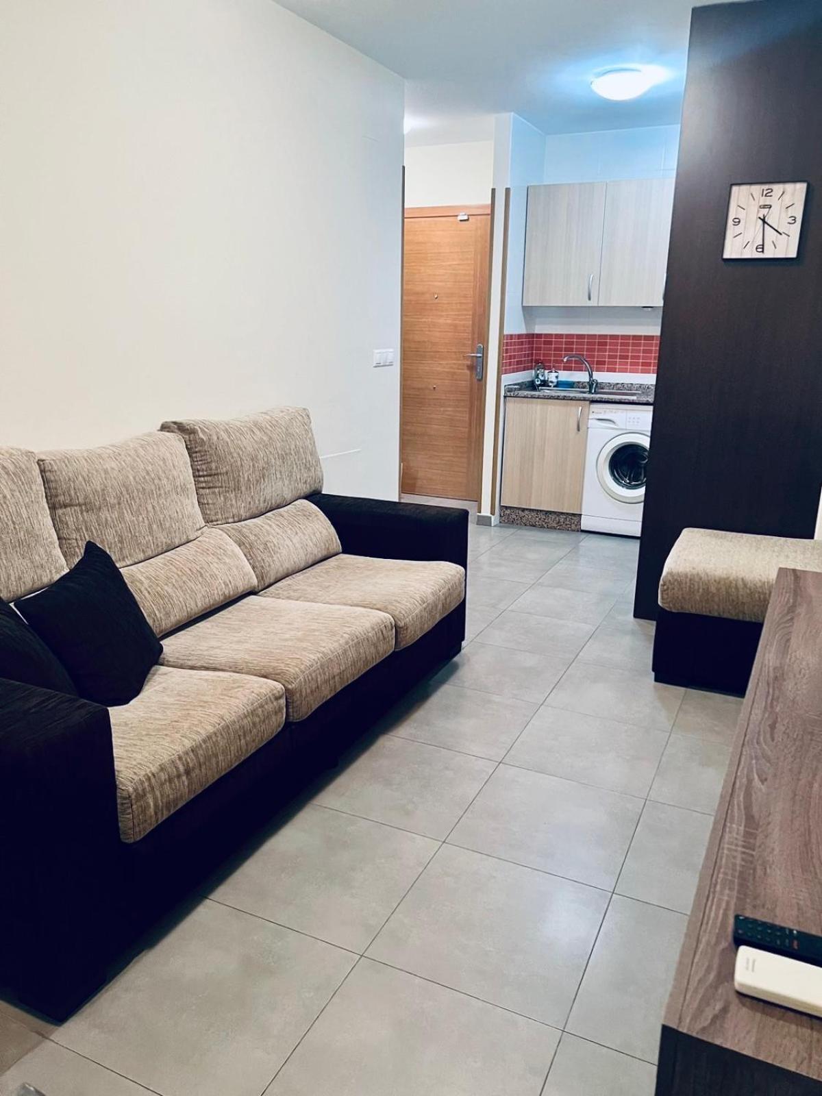 Nice And New Furnished Apartments In Torrevieja Centre Eksteriør bilde